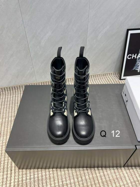 Picture of Dior Shoes _SKUDiorsz35-40J08103463